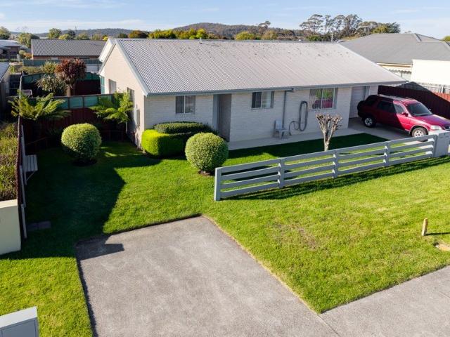 Light filled solid investment close to town