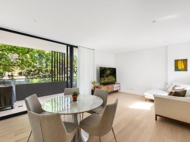 Light filled sanctuary of designer style and convenience