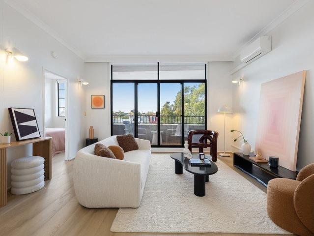 Light Filled Warehouse Apartment with Parking and Storage