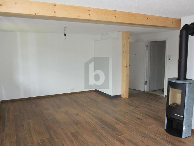 LIGHT FILLED WITH A WIDE VIEW