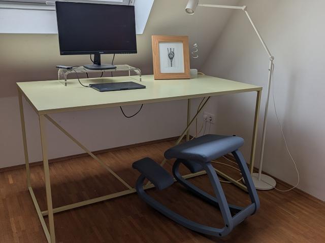 Light filled top floor apartment in Prenzlauer Berg Oct Dec, Berlin Amsterdam Apartments for Rent