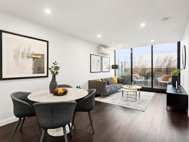 Light Filled Three Bedroom Apartment