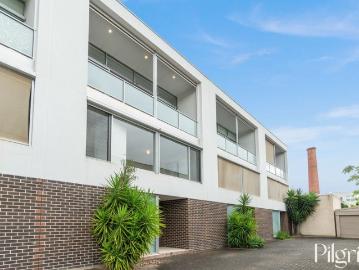 Adelaide, South Australia - Balcony, Parking