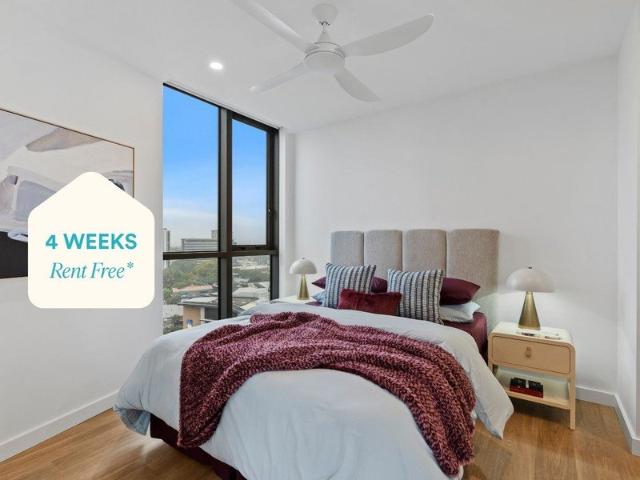 Light Filled Two Bedroom Apartment with 4 Weeks' Free Rent