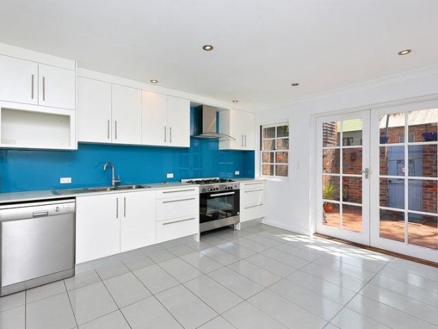 Light Filled Two Bedroom Terrace