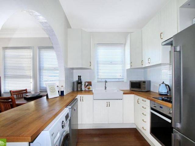 Light Filled Two Bedroom Unit Positioned in the CBD