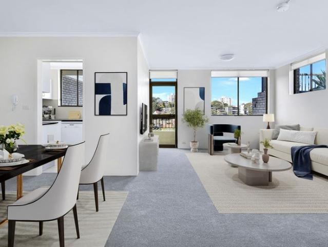 Light Filled Two Level Apartment with Exclusive Rooftop Terrace & Iconic CBD Views