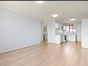 Light filled upstairs unit in exceptional location