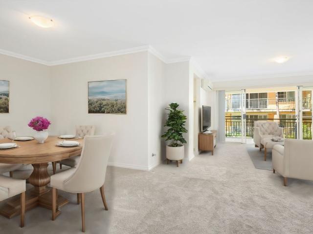 Light Filled Urban Living and Peaceful Hornsby Setting