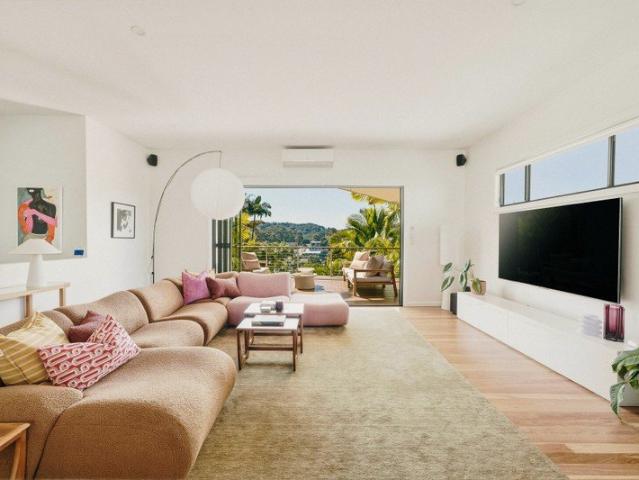 Light, Flow and Effortless Living for Family and Entertaining