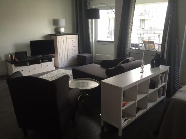 Light flooded, modern and lovely studio with south balcony