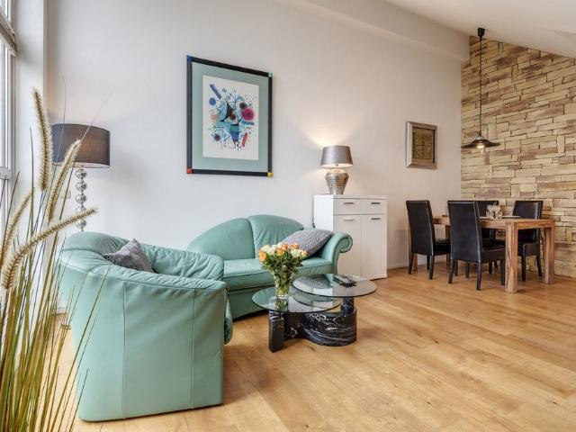Light flooded, beautiful 2 room attic apartment