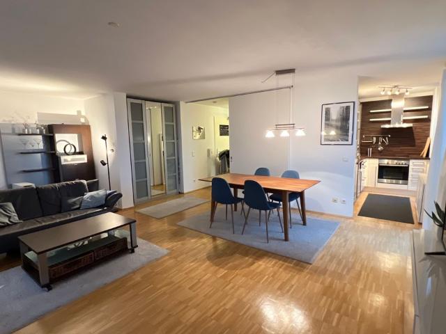 Light flooded, top furnished 2 room balcony apartment with exclusive equipment, Munchen Amsterdam Apartments for Rent