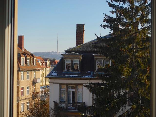 Light flooded 1 1/2 room attic flat in Dresden Striesen, Dresden Amsterdam Apartments for Rent