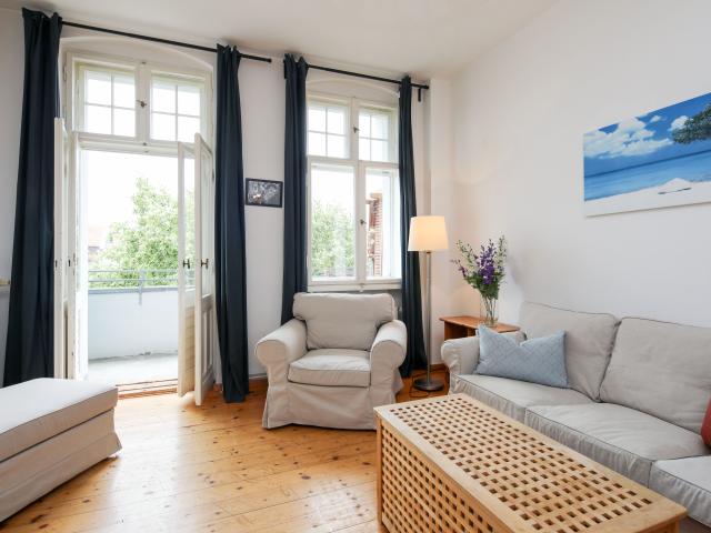 Light flooded 2 room apartment directly on Landwehrkanal in Kreuzberg
