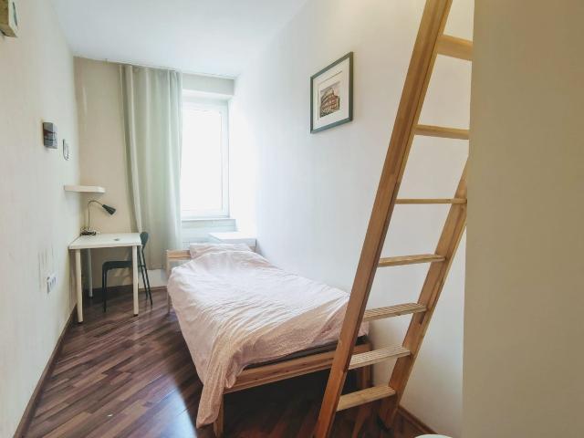 Light furnished room in a WG, Dortmund Amsterdam Apartments for Rent