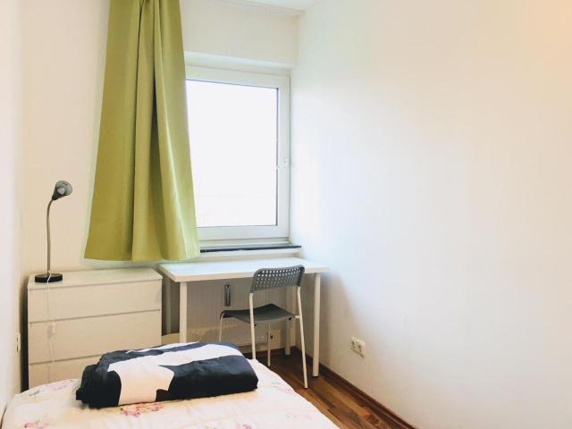 Light furnished room in a WG, Dortmund Amsterdam Apartments for Rent