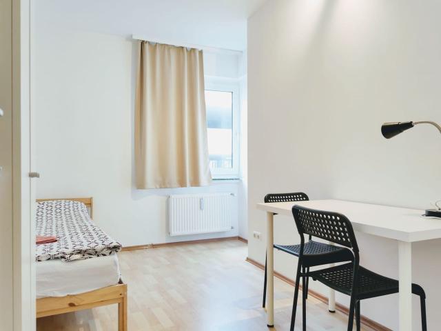 Light furnished room in a WG, Dortmund Amsterdam Apartments for Rent