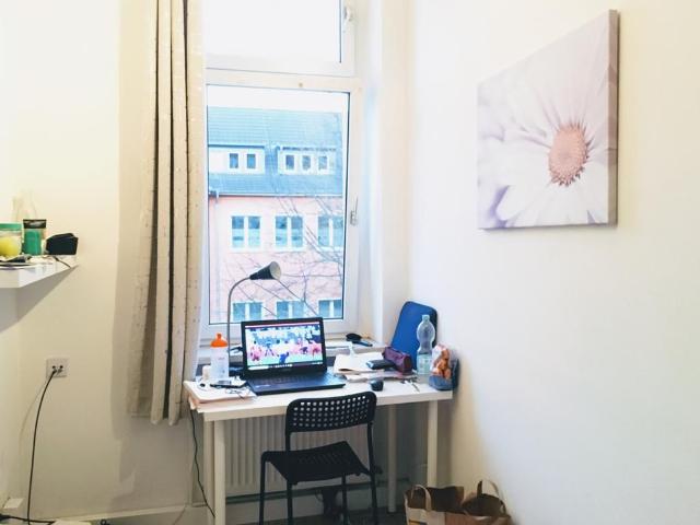 Light furnished room in a WG, Dortmund Amsterdam Apartments for Rent