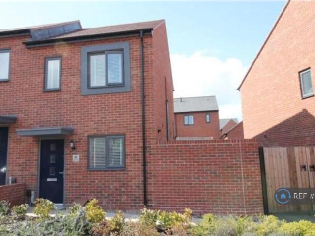 Light Lane, Telford, TF3 2 bed semi detached house to rent £995 pcm £230 pw