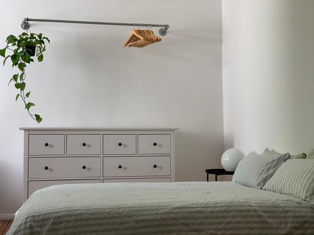 Light, quiet and beautifully furnished flat in the heart of Neukölln with balcony!, Berlin Amsterdam Apartments for Rent