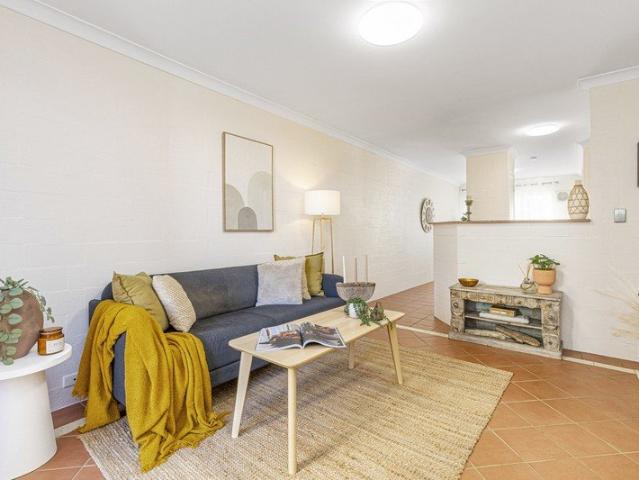 Light, Renovated and Moments from Beaufort Street