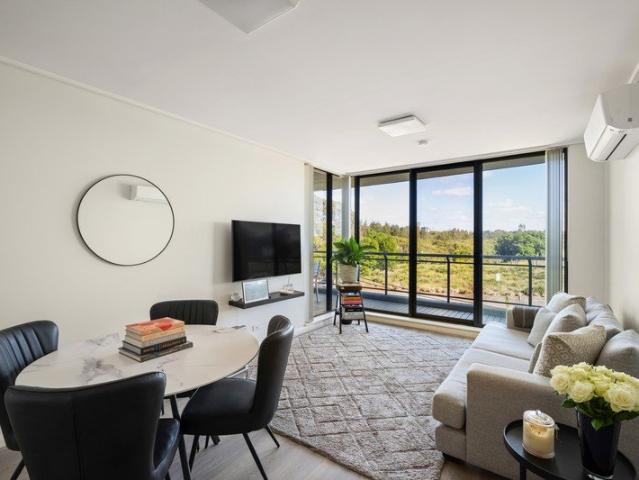 Light, space and quality in an exclusive resort community
