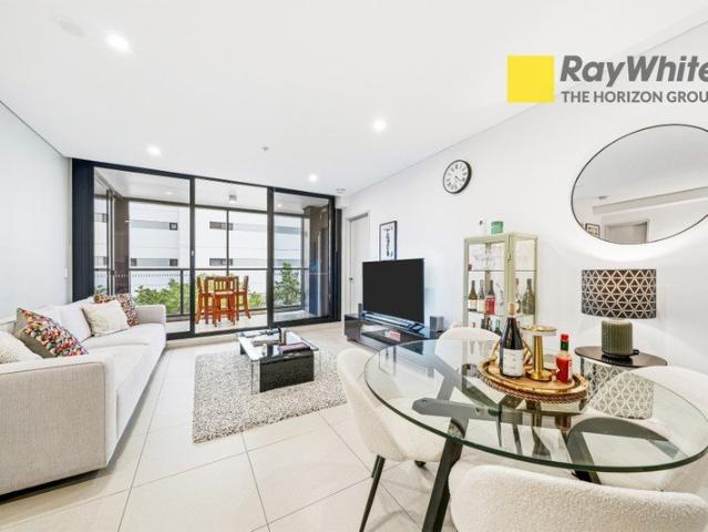 Light, Space & Everyday Comfort A Mascot Home Designed for Living | North Facing
