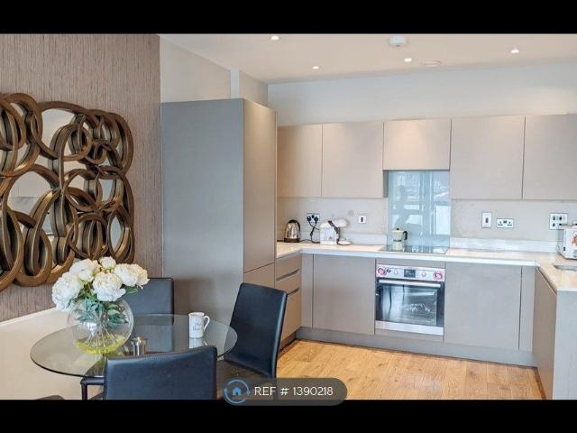 Lighterman Point, London E14, 2 bed flat to rent, £2,550 pcm | PrimeLocation