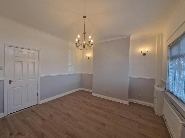 Lightfoot Avenue, West Yorkshire, Castleford