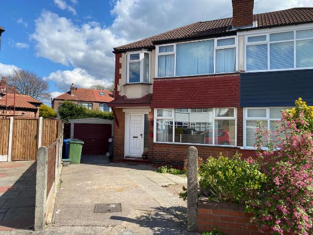 Lighthorne Avenue, Stockport SK3, 3 bed semi detached house to rent, £1,500 pcm | PrimeLocation