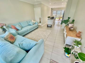 Lighthouse Beach Townhouse Ducted Air Conditioning