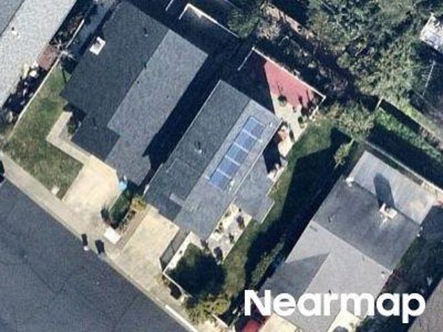 Lighthouse Dr