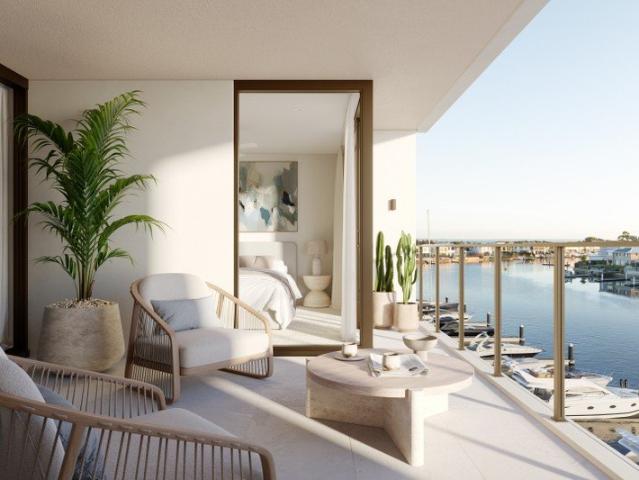 Lighthouse Palm Waterfront 2 Bedroom + MPR Apartment