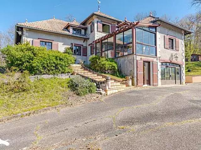Lignan de Bordeaux 33360 Achat / Vente maison 9 pièces t9 parking