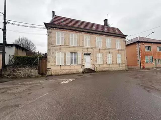 Ligny en Barrois 55500 Achat / Vente maison 9 pièces t9 jardin terrasse