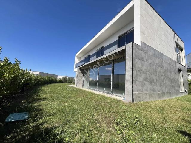 Likya Bademli De Satılık 4+1 Villa