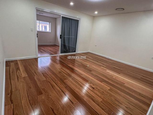 Like New 4–5 Bedroom Double Storey Home for Rent