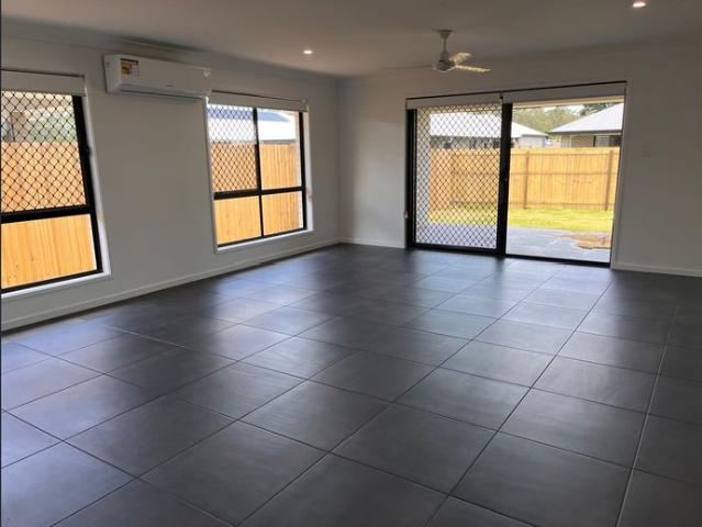 Like New Family Home!