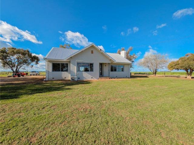 Like New Rural Lifestyle Property