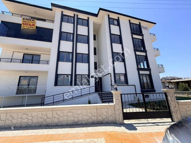 Likite Emlak'tan Sıfır Binada Geniş Kiralık 2+1