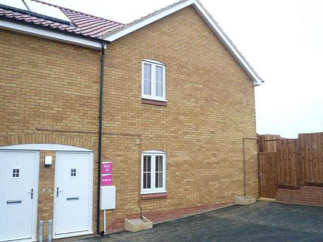 Lily Close, Kettering, Burton Latimer