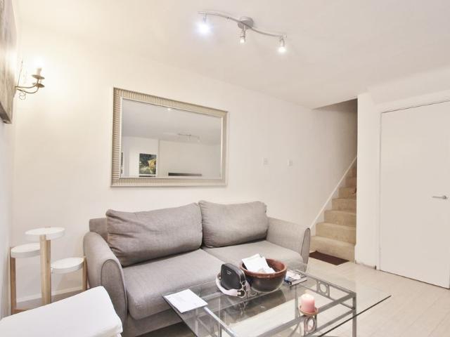 Lily Close, St Paul's Court, Hammersmith, London, W14