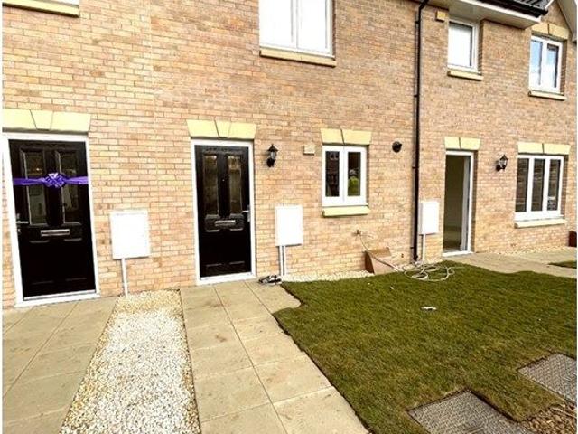 Lilybank Road, Newbridge EH28, 2 bed terraced house to rent, £1,400 pcm | PrimeLocation