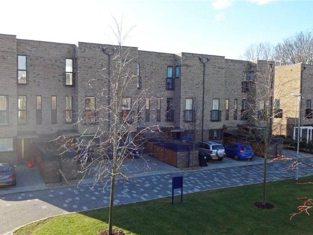 Lilywhite Drive, Cambridge CB4, 3 bed terraced house to rent, £2,750 pcm | PrimeLocation