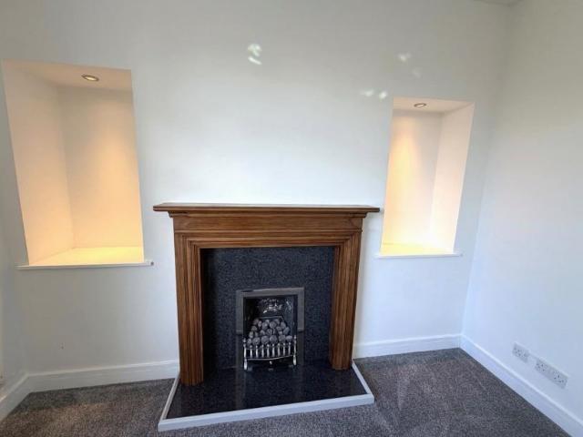 Lilac Avenue, South Shields, Tyne and. 3 bed semi detached house to rent £750 pcm £173 pw