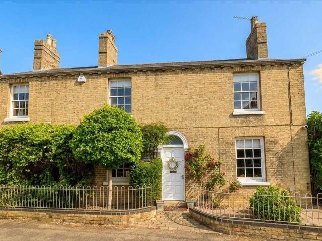 Lilac Cottage, 4 Chapel Lane, Houghton PE28, 4 bed property to rent, £2,950 pcm | PrimeLocation