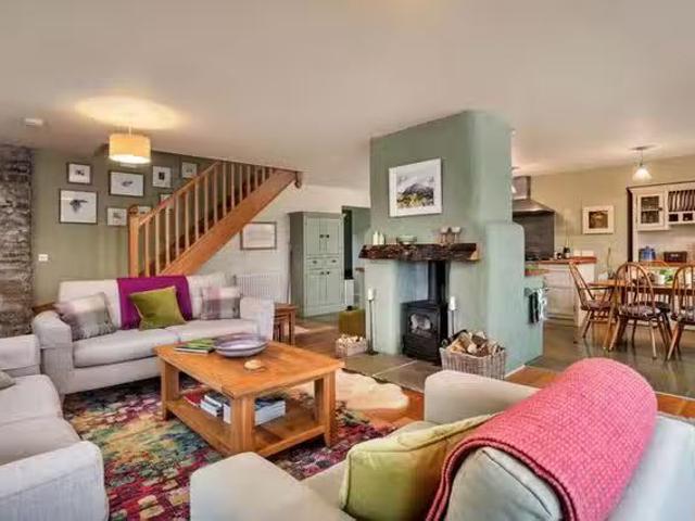 Lilac Cottages