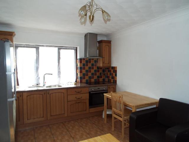 Lilac Court, London, E13 2 bed apartment to rent £1,800 pcm £415 pw