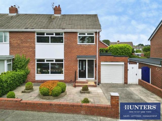 Lilac Gardens, Cleadon, Sunderland 3 bed semi detached house to rent £1,500 pcm £346 pw
